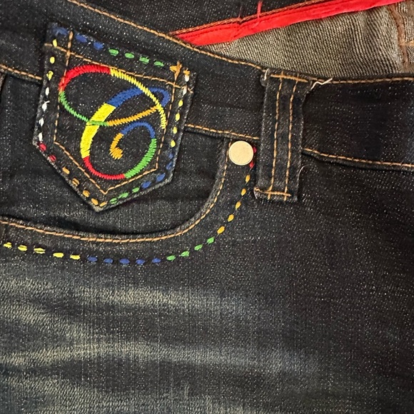Coogi Australia dark wash rainbow embroidered straight leg jeans ladies 9/10 - Picture 9 of 9